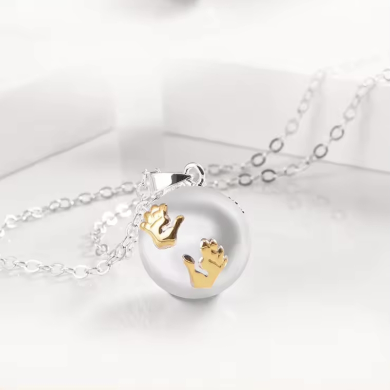 Zwangerschapsketting babyhandjes goud